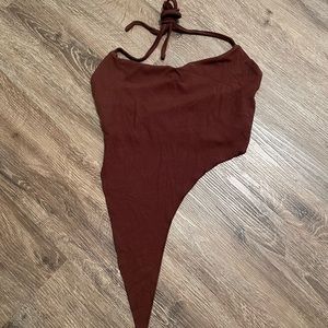 Halter, Asymmetrical going out top